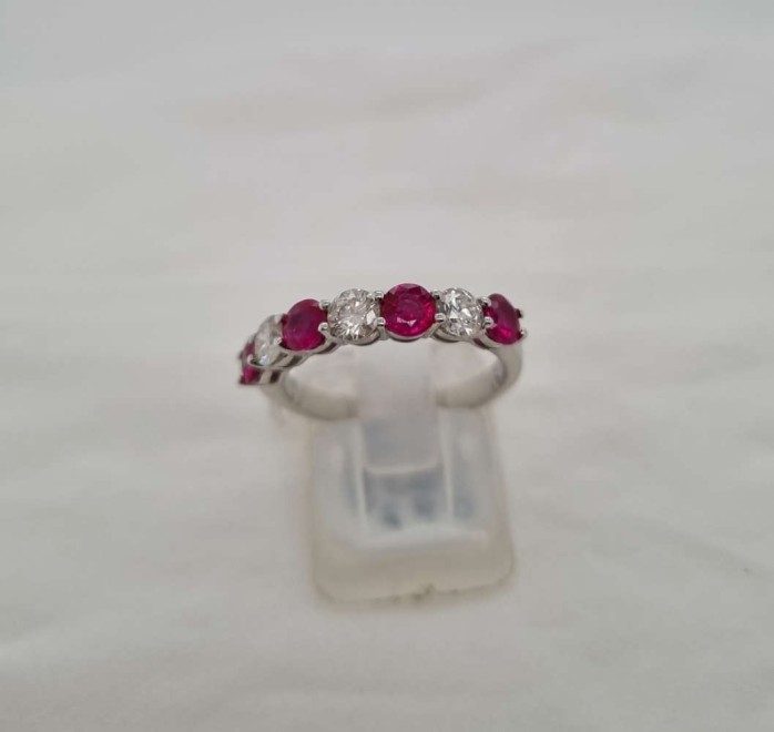 18ct White Gold Ruby & Diamond Band Ring