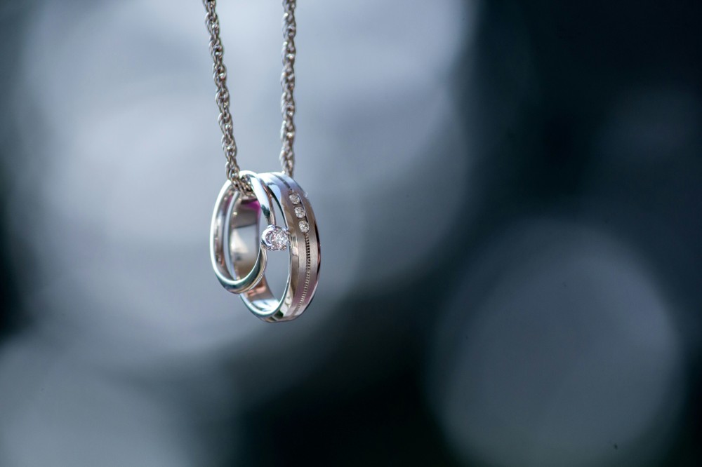 The Silver Lining: Benefits of Silver Jewellery