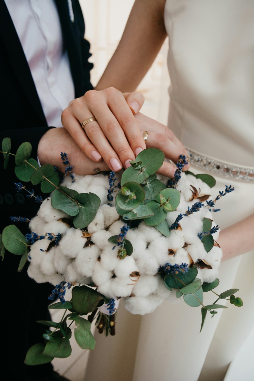 A Day in White: Jewellery Guide for the Bride